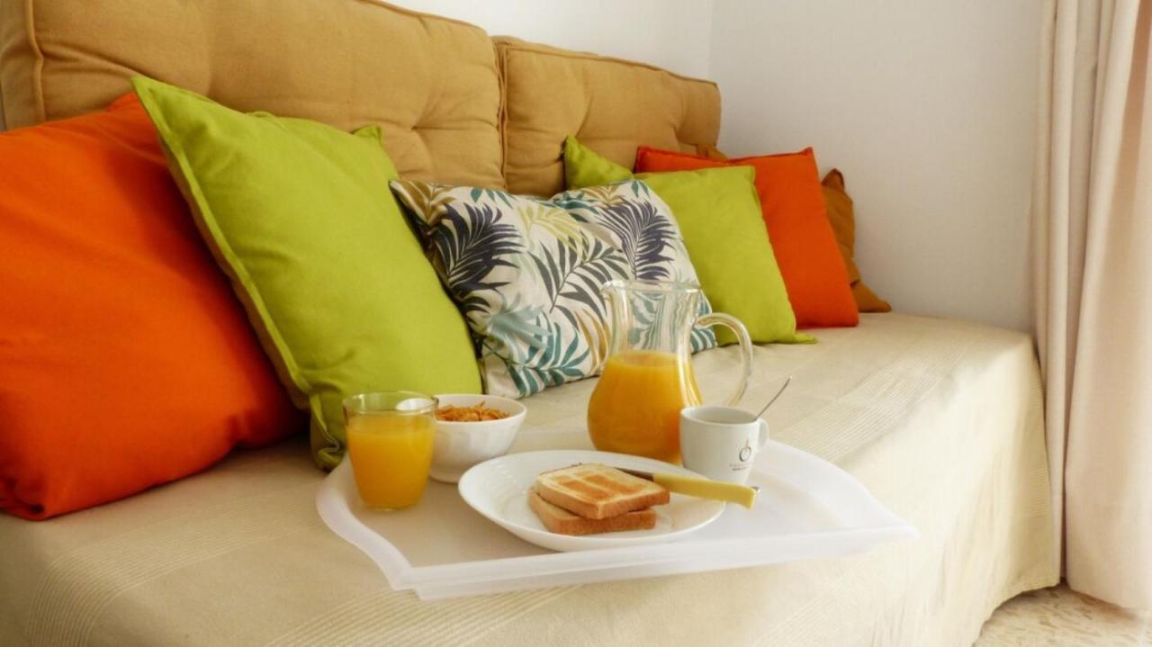 Studio With Access To The Garden. Open Pool. Beach Very Close. Wifi & Netflix Free Apartman Benalmádena Kültér fotó
