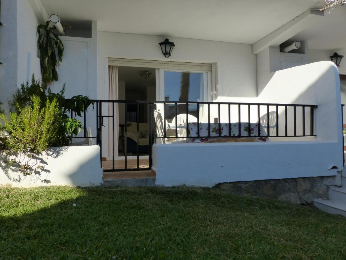 Studio With Access To The Garden. Open Pool. Beach Very Close. Wifi & Netflix Free Apartman Benalmádena Kültér fotó